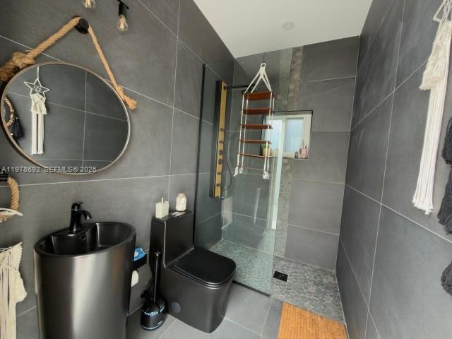9351 Southwest 88th Terrace Miami, FL 33176 - Photo 23 of 73