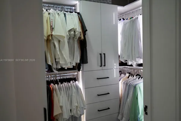 $1,999,000 | 9351 Southwest 88th Terrace, Miami, FL 33176