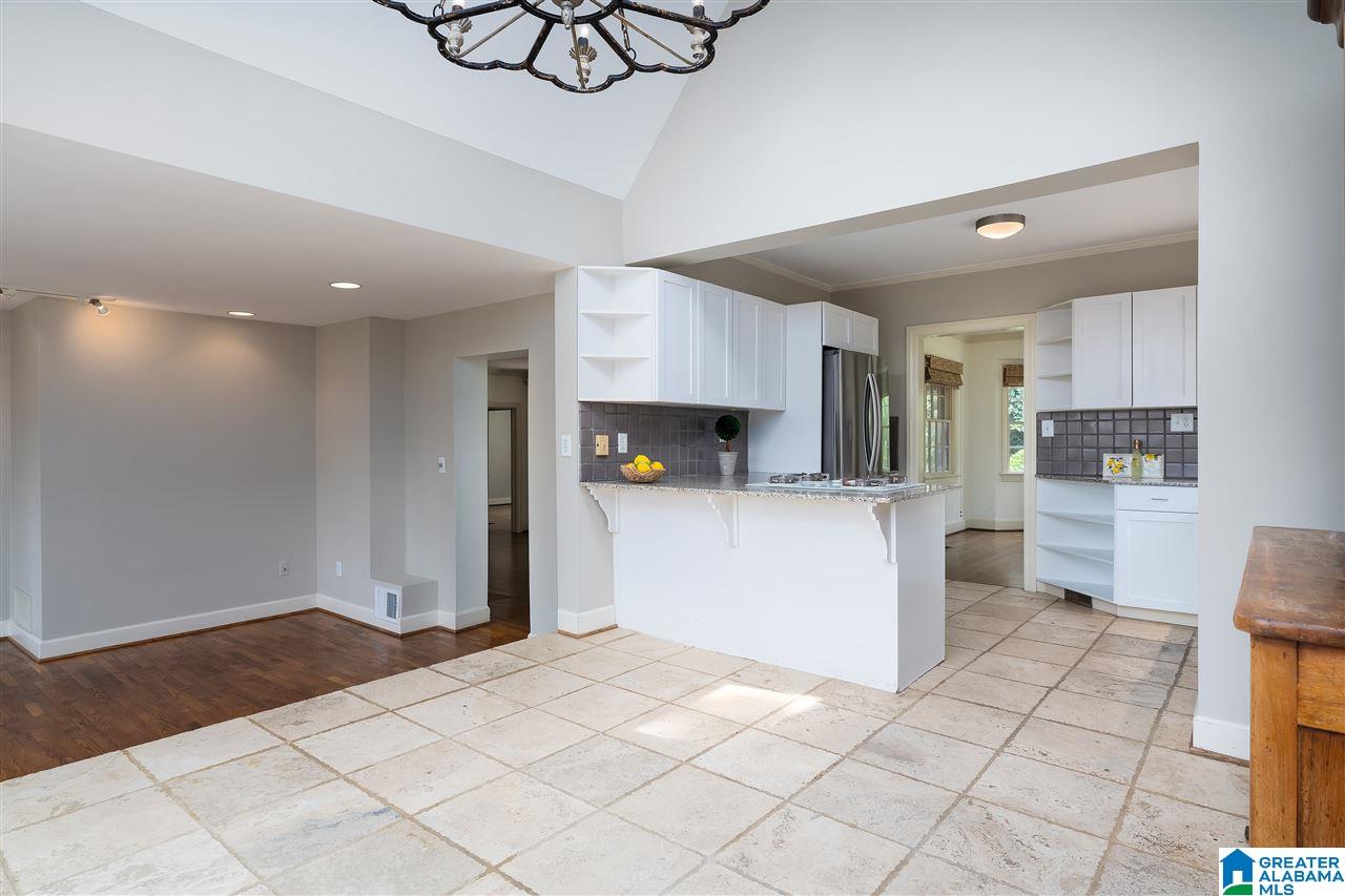 1453 Ridge Road Birmingham, AL 35209 - Photo 19 of 42