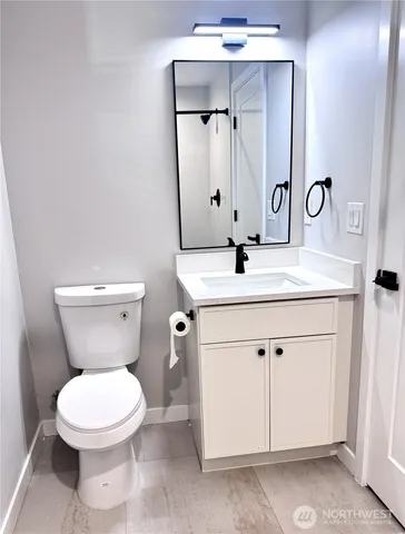 $4,300 | 316 Northeast 191st Street, Shoreline, WA 98155