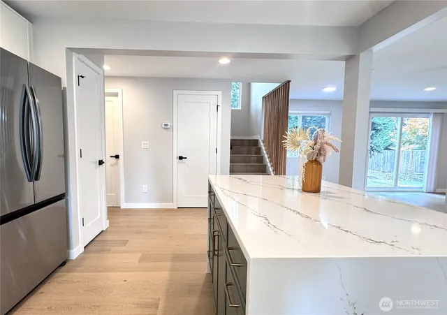 $4,300 | 316 Northeast 191st Street, Shoreline, WA 98155