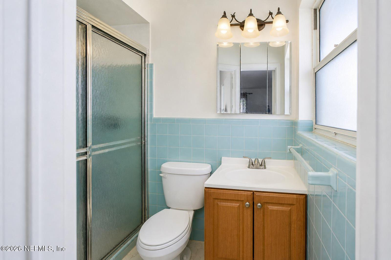 7711 Altama Road Jacksonville, FL 32216 - Photo 11 of 18 7711_Bathroom01