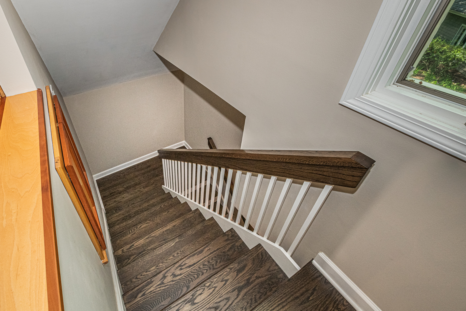 27149 West Cuba Road Barrington, IL 60010 - Photo 33 of 68 a view of entryway
