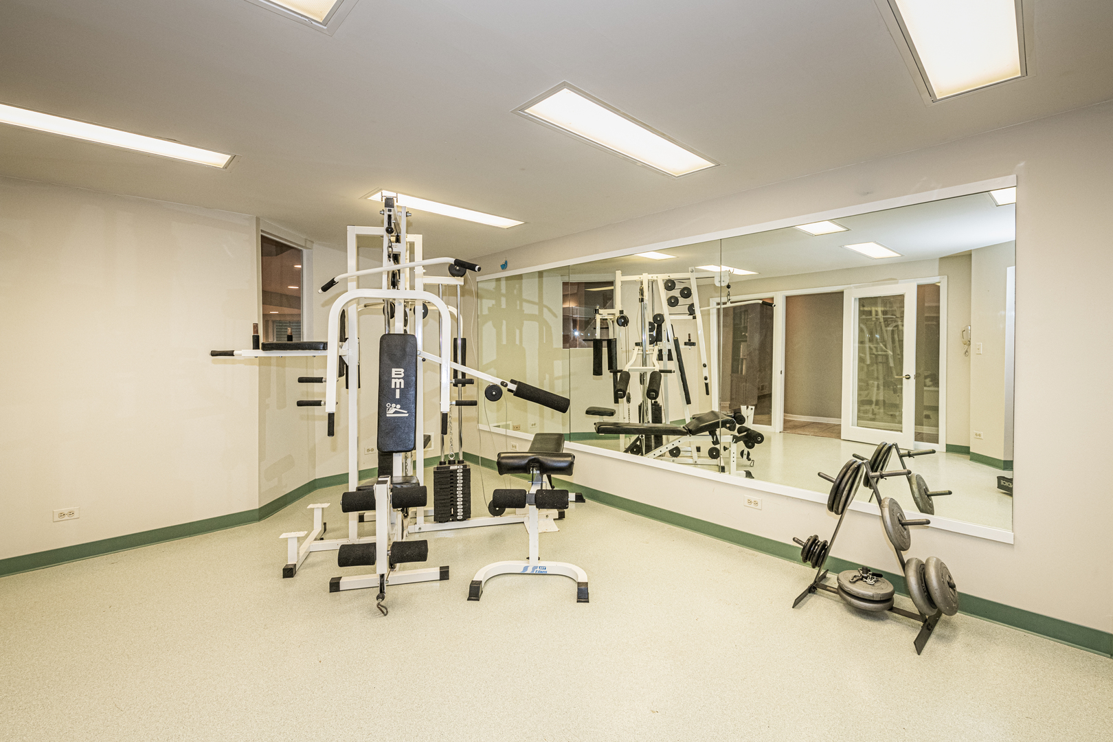 27149 West Cuba Road Barrington, IL 60010 - Photo 41 of 68 a view of a room with gym equipment