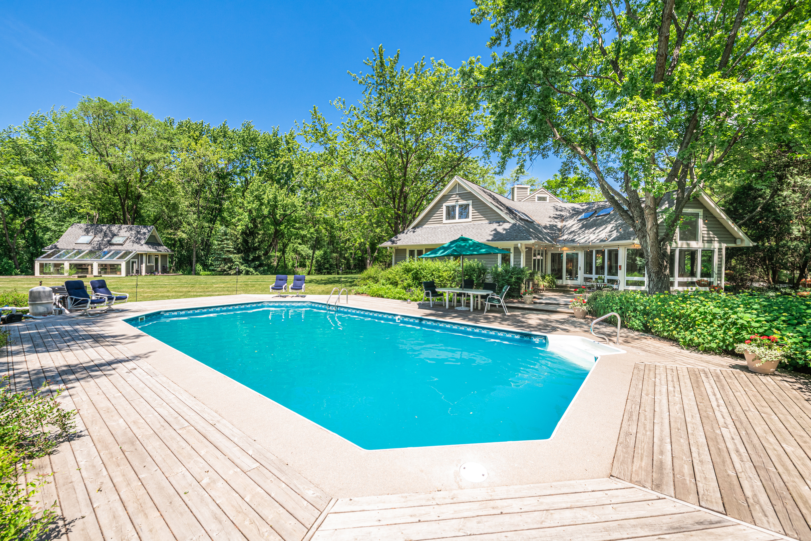 27149 West Cuba Road Barrington, IL 60010 - Photo 48 of 68 a view of a house with swimming pool