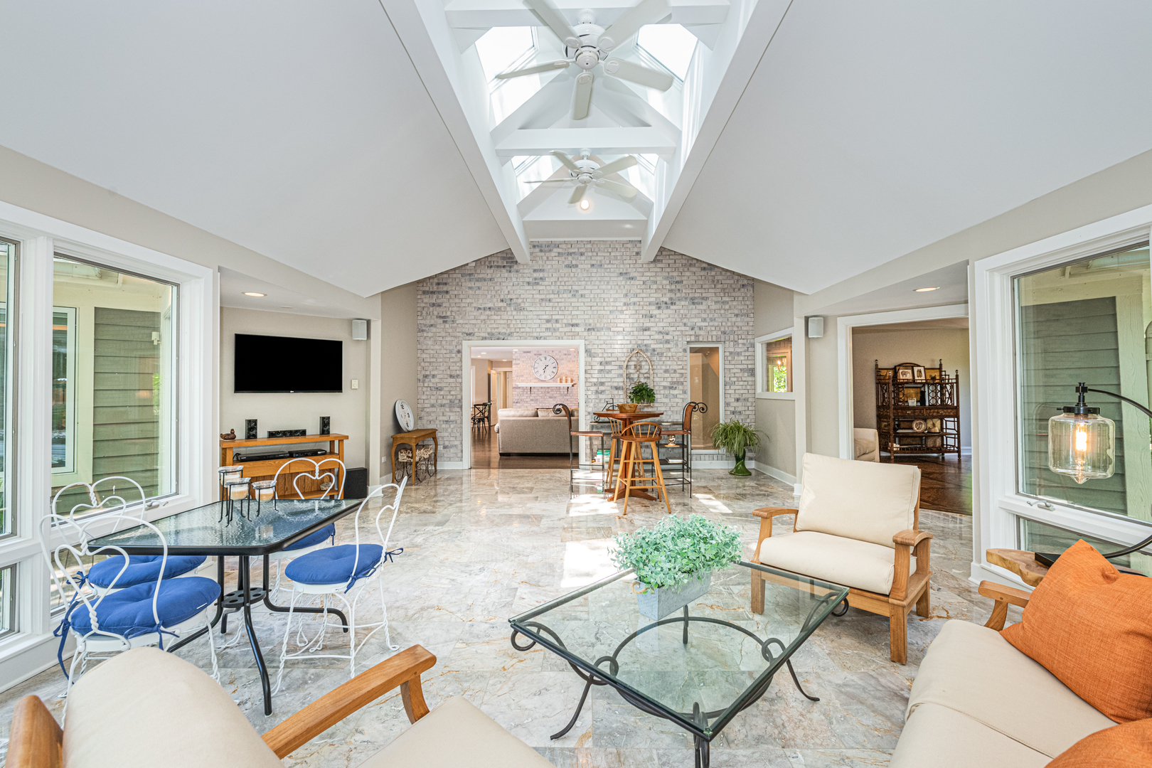 27149 West Cuba Road Barrington, IL 60010 - Photo 8 of 68