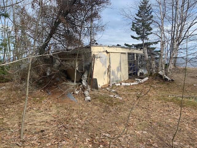 9764 North Whitefish Point Road Paradise, MI 49768 - Photo 5 of 13 Gallery Image 5