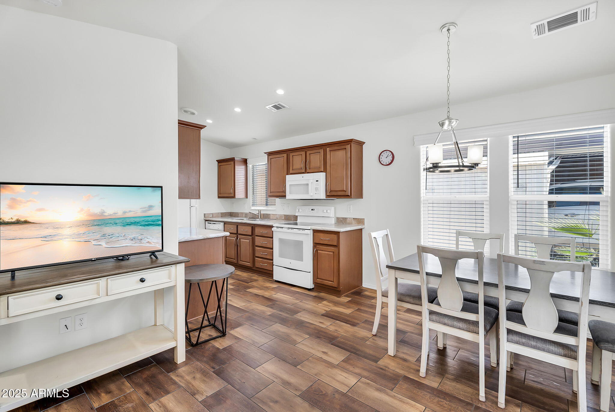 8865 East Baseline Road, Unit 802 Mesa, AZ 85209 - Photo 6 of 44 12-web-or-mls-Baseline-9