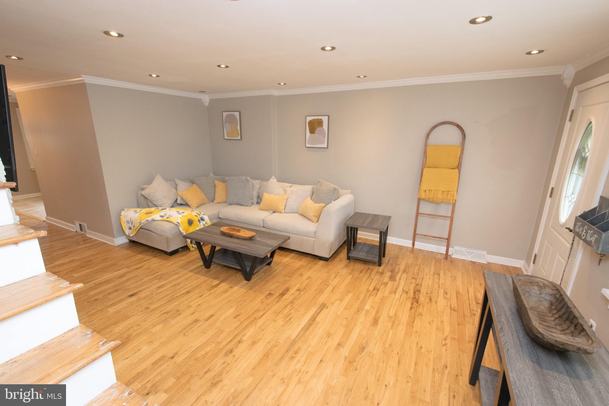 2056 Kent Road Folcroft, PA 19032 - Photo 5 of 33 Gallery Image 5