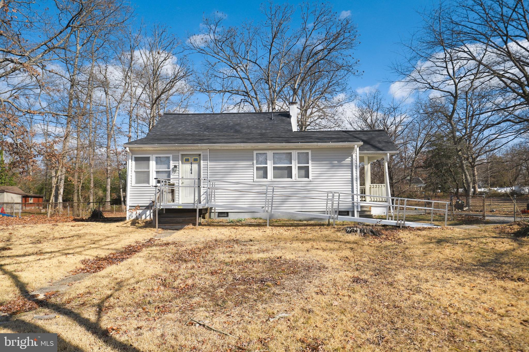 9104 Simpson Lane Clinton, MD 20735 - Photo 1 of 34 Gallery Image 1