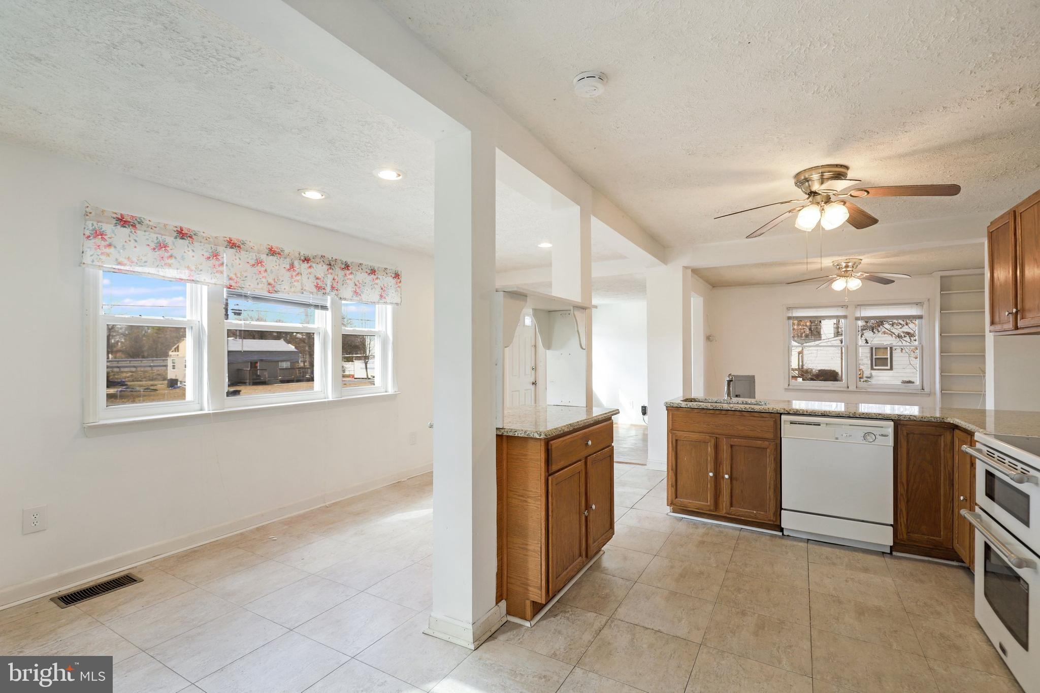 9104 Simpson Lane Clinton, MD 20735 - Photo 14 of 34 Gallery Image 14