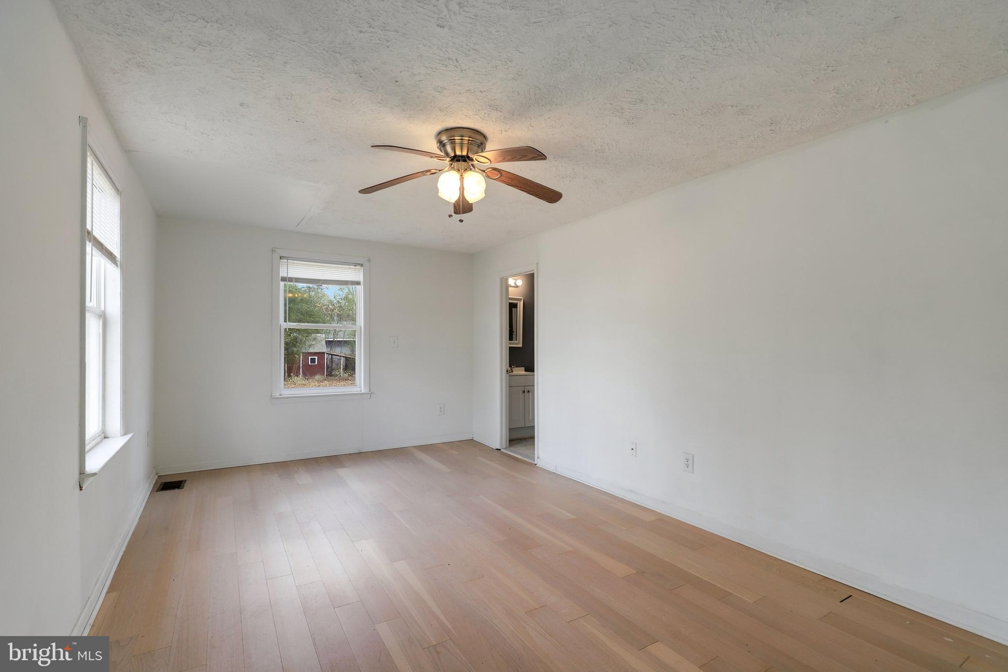 9104 Simpson Lane Clinton, MD 20735 - Photo 26 of 34 Gallery Image 26