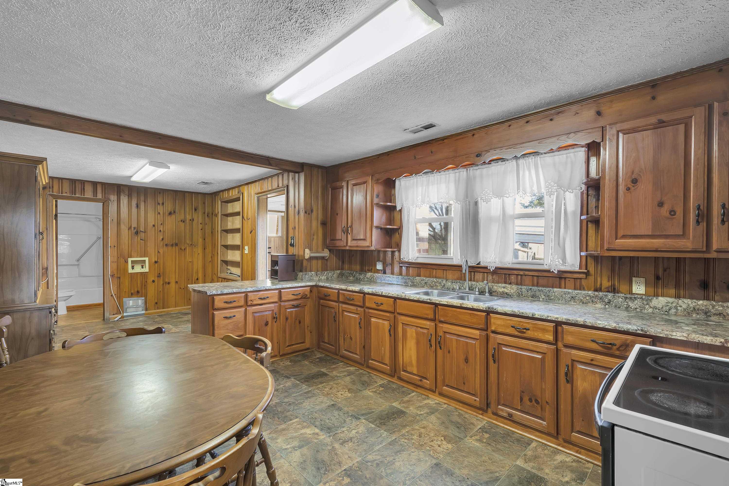 4 Fowler Street Liberty, SC 29657 - Photo 13 of 29 Gallery Image 13