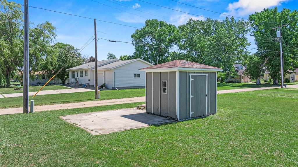 313 7th Street West Canby, MN 56220 - Photo 4 of 56