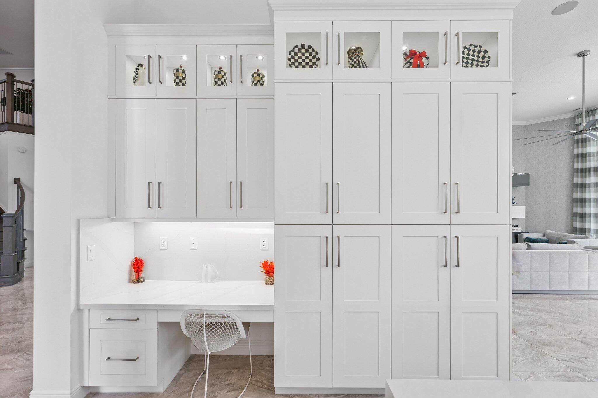 2741 Northwest 70th Boulevard Boca Raton, FL 33496 - Photo 31 of 109 Kitchen