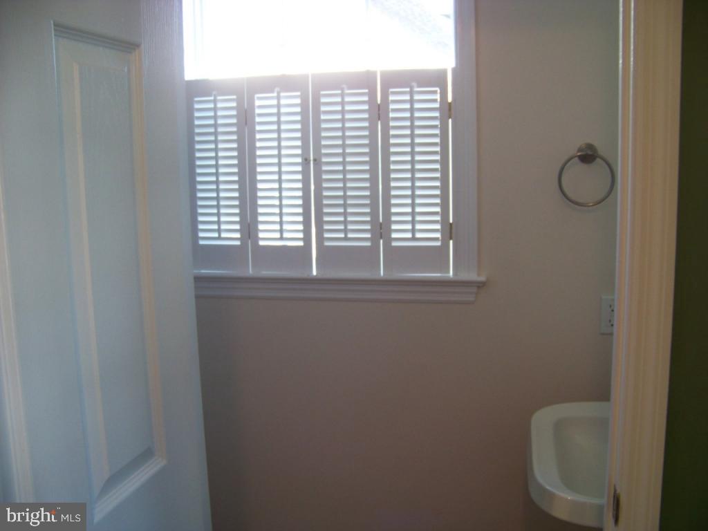 616 Chatham Way Lititz, PA 17543 - Photo 6 of 35 Gallery Image 6