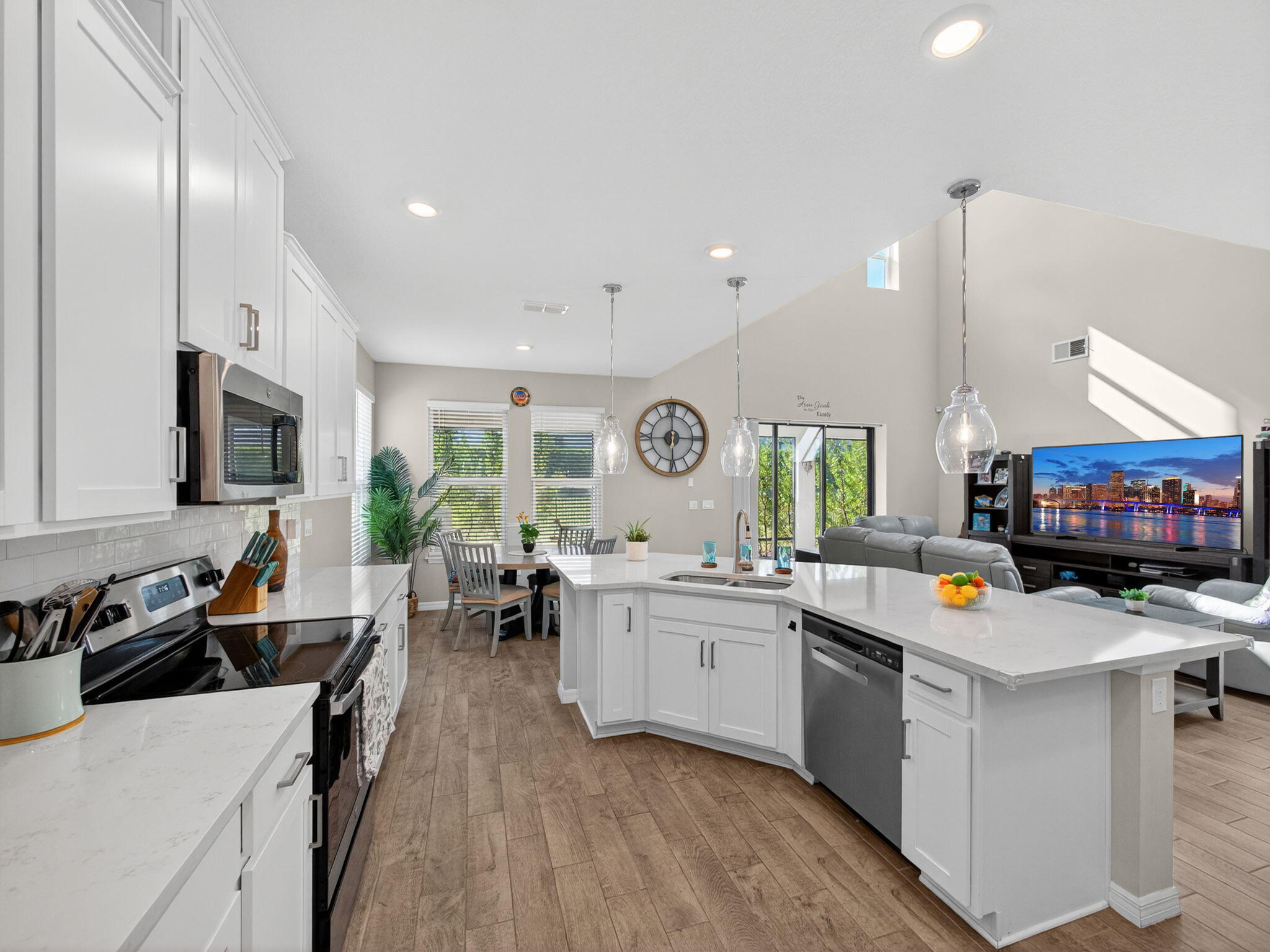 11912 Southwest Macelli Way Port Port St. Lucie, FL 34987 - Photo 9 of 34 a kitchen with lots of counter top space