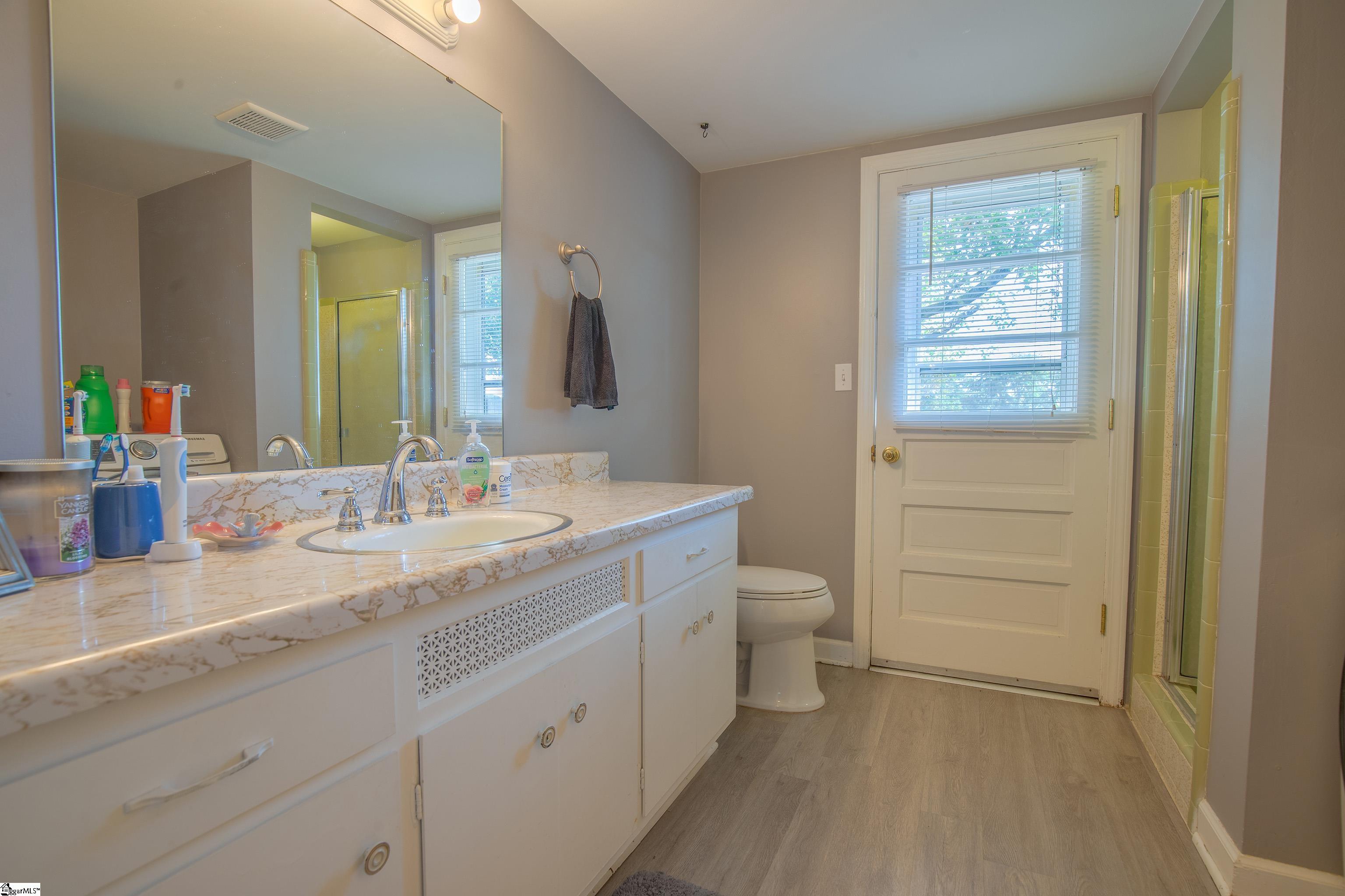 721 Richbourg Road Greenville, SC 29615 - Photo 27 of 36 Gallery Image 27