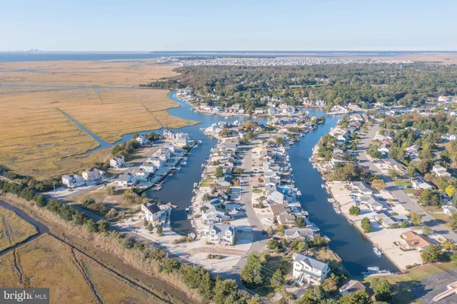 $665,000 | 5 Hunter Drive, Tuckerton, NJ 08087