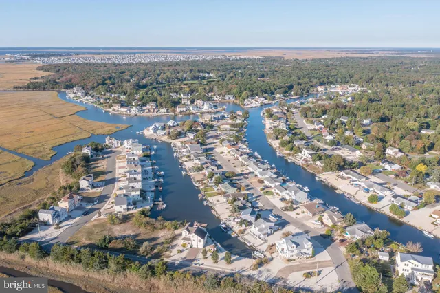 $665,000 | 5 Hunter Drive, Tuckerton, NJ 08087