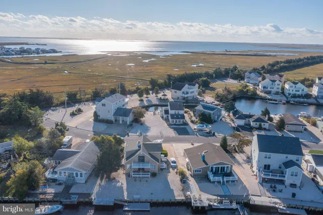 $665,000 | 5 Hunter Drive, Tuckerton, NJ 08087