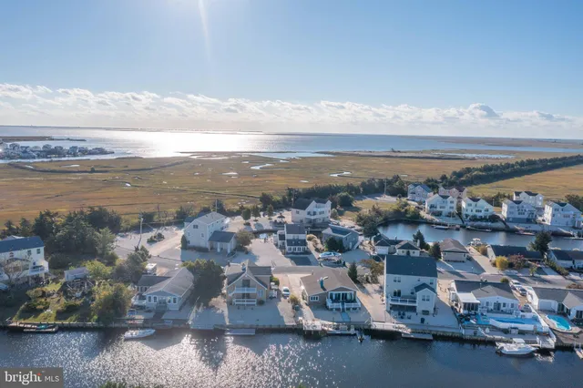 $665,000 | 5 Hunter Drive, Tuckerton, NJ 08087