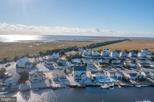 $665,000 | 5 Hunter Drive, Tuckerton, NJ 08087