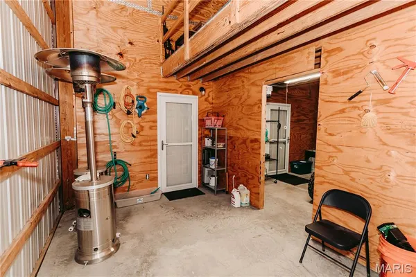 $400,000 | 19219 Highway 133, Dixon, MO 65459