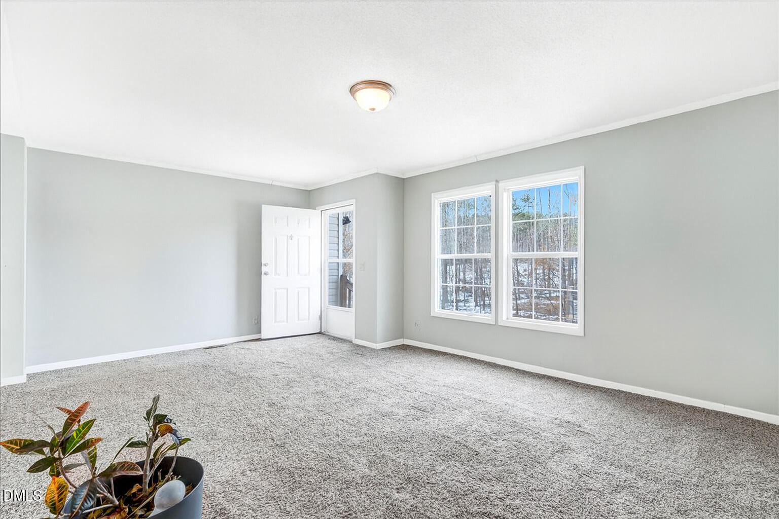 200 Griesch Road Roxboro, NC 27574 - Photo 2 of 22 -Living Room