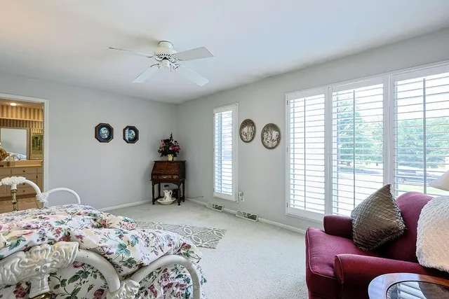 $289,900 | 19947 Walden Oaks, Country Club, MO 64505