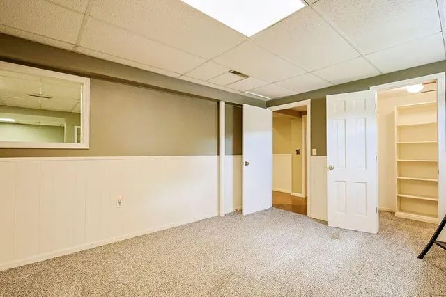 $289,900 | 19947 Walden Oaks, Country Club, MO 64505