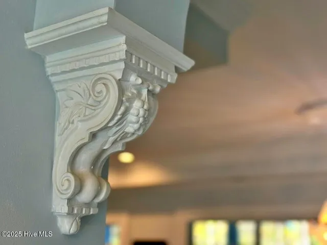 $879,000 | 11 Bullens Creek Drive, New Bern, NC 28562