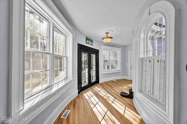 $879,000 | 11 Bullens Creek Drive, New Bern, NC 28562