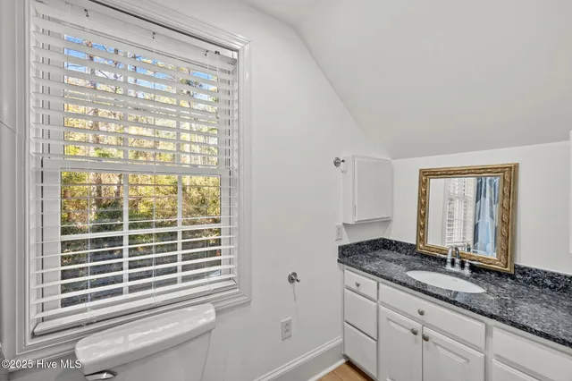 $879,000 | 11 Bullens Creek Drive, New Bern, NC 28562