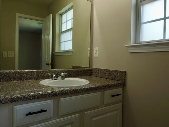 $1,800 | 130 Hawkeye Lane Northwest, Conyers, GA 30012