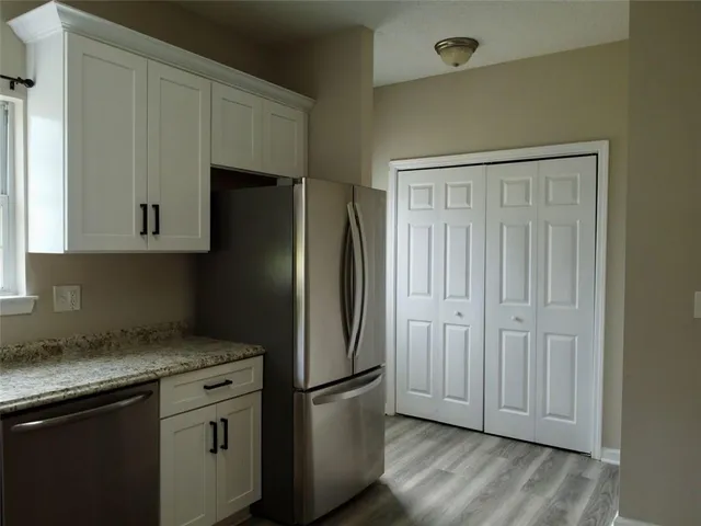 $1,800 | 130 Hawkeye Lane Northwest, Conyers, GA 30012