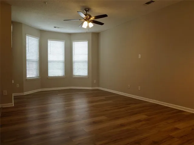 $1,800 | 130 Hawkeye Lane Northwest, Conyers, GA 30012