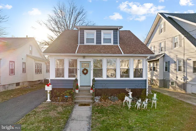 $450,000 | 216 Richey Avenue, Collingswood, NJ 08107