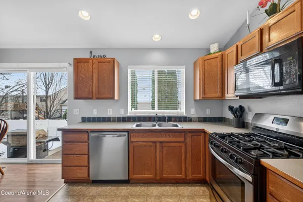 $430,000 | 2734 East Redondo Circle, Post Falls, ID 83854