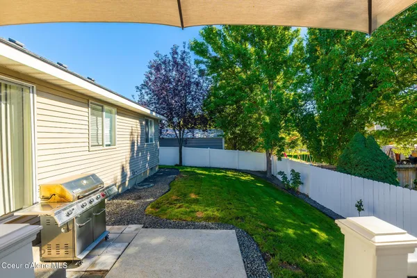 $430,000 | 2734 East Redondo Circle, Post Falls, ID 83854