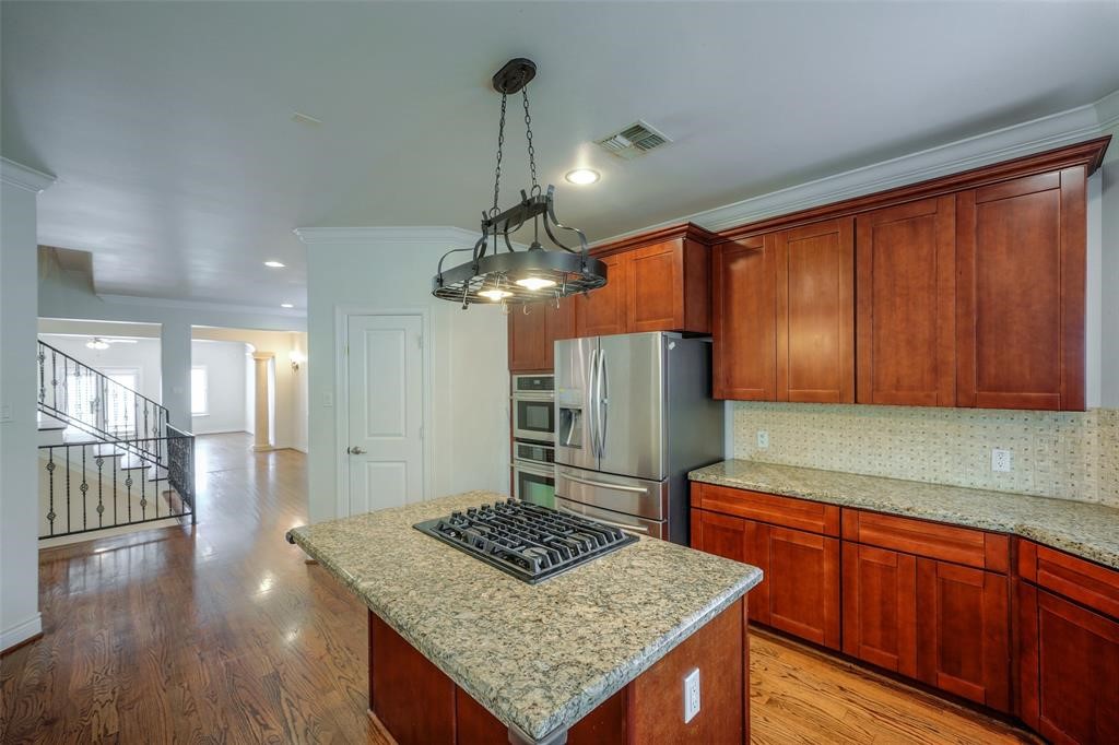 4218 Drake Street, Unit B Houston, TX 77005 - Photo 14 of 32