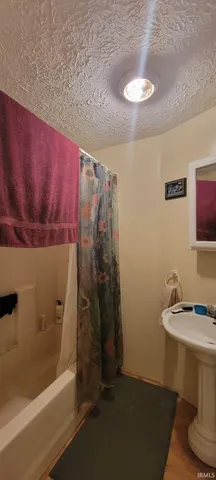 $425,000 | 2568 East County Road 425 South, Sullivan, IN 47882