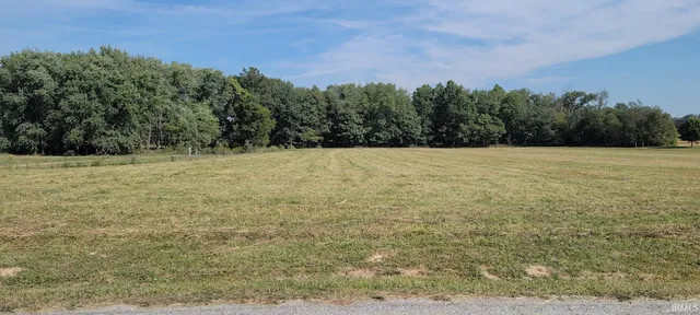 $425,000 | 2568 East County Road 425 South, Sullivan, IN 47882