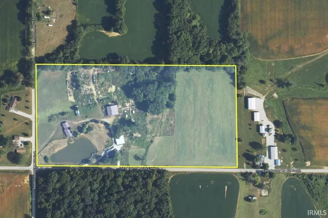 $425,000 | 2568 East County Road 425 South, Sullivan, IN 47882