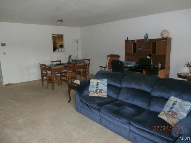 231 Flint Hill Road Alburtis, PA 18011 - Photo 3 of 11 Gallery Image 3