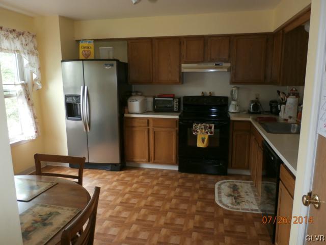 231 Flint Hill Road Alburtis, PA 18011 - Photo 5 of 11 Gallery Image 5