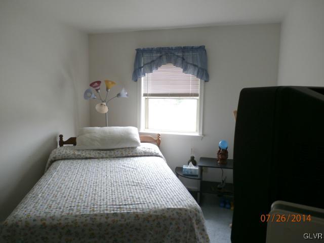231 Flint Hill Road Alburtis, PA 18011 - Photo 8 of 11 Gallery Image 8