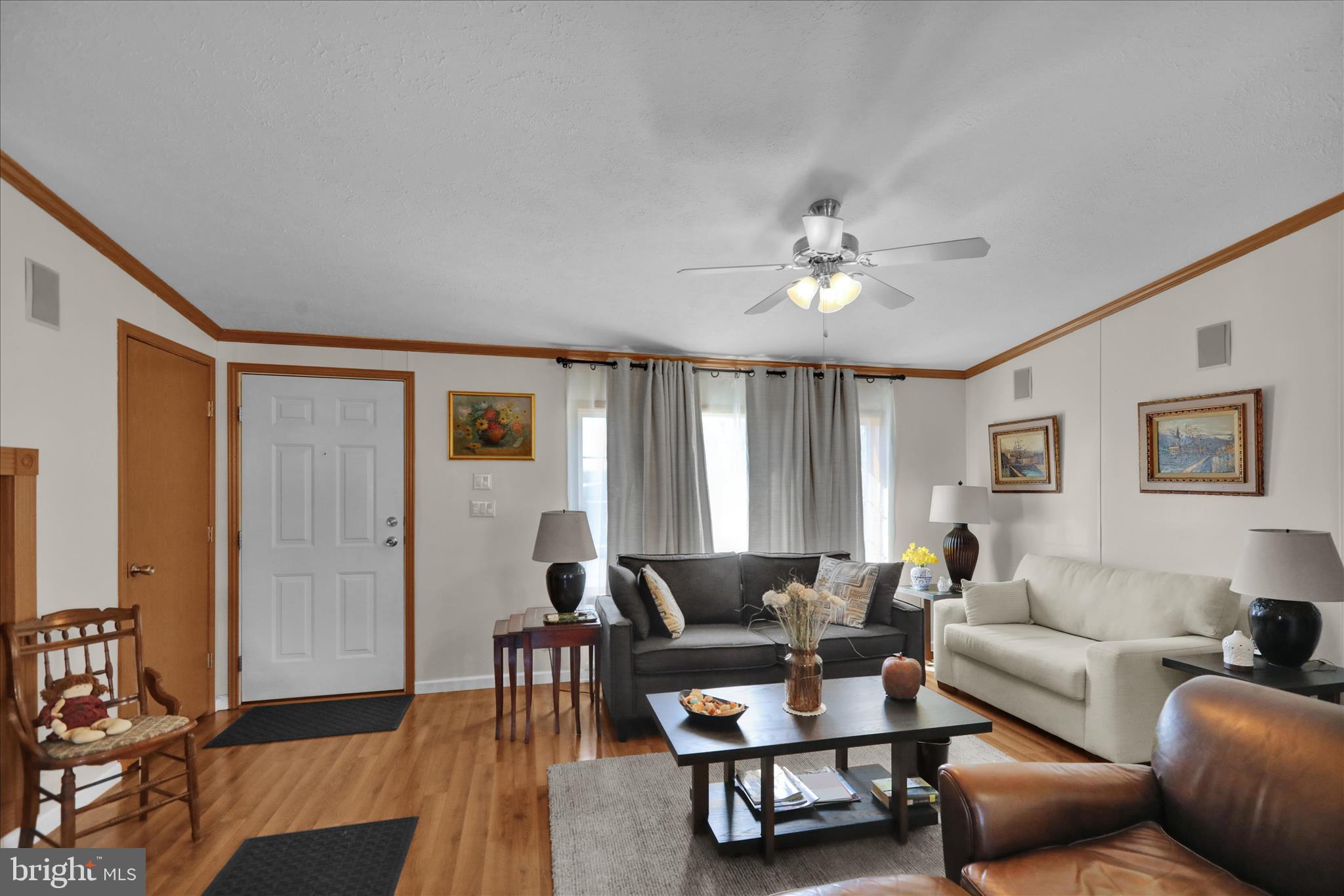 39 Keystone Road Reading, PA 19606 - Photo 5 of 28 360_8812