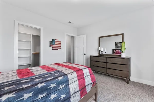 $569,375 | 1526 North 162nd Circle, Basehor, KS 66007