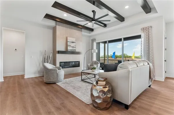 $569,375 | 1526 North 162nd Circle, Basehor, KS 66007